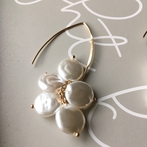 Cluster Freshwater Pearl Drop Gold Earrings - Picture 4 of 6